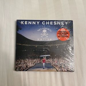 Kenny Chesney Live in No Shoes Nation two disc live album unopened